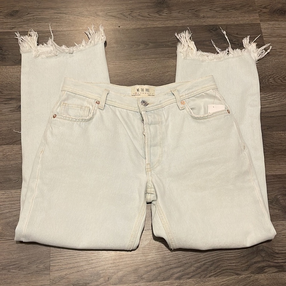 Jeans - Picture 2 of 4